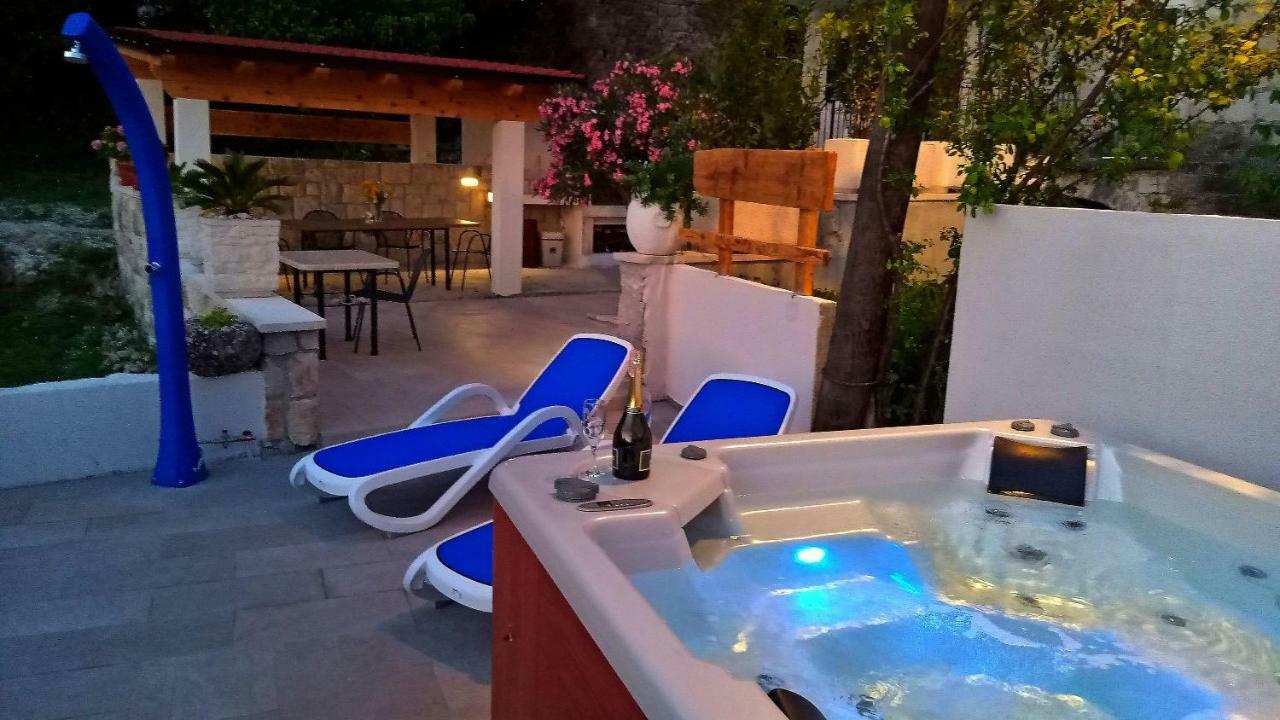 Apartmani Dalmacija Brela Exterior foto