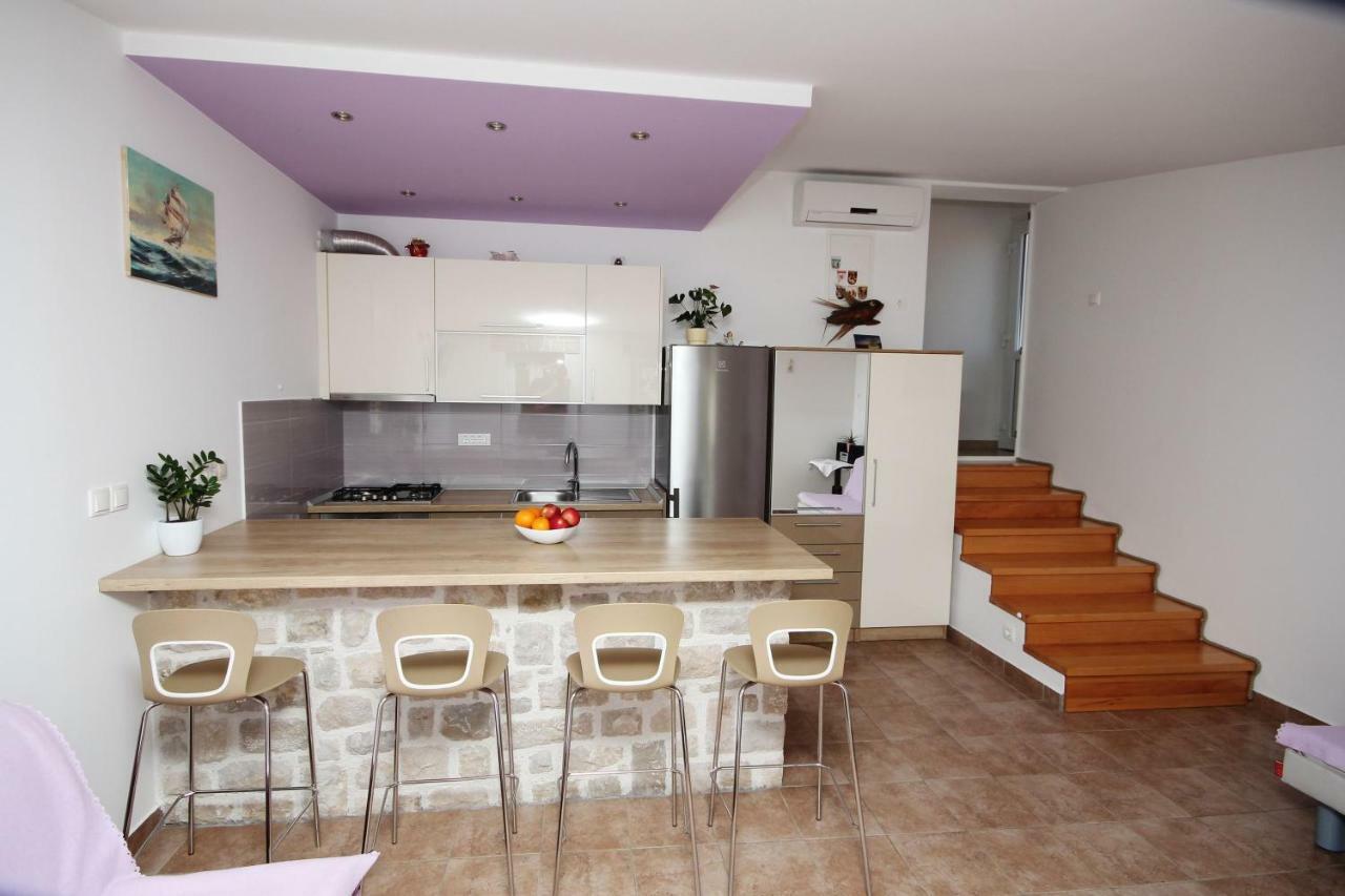 Apartmani Dalmacija Brela Exterior foto